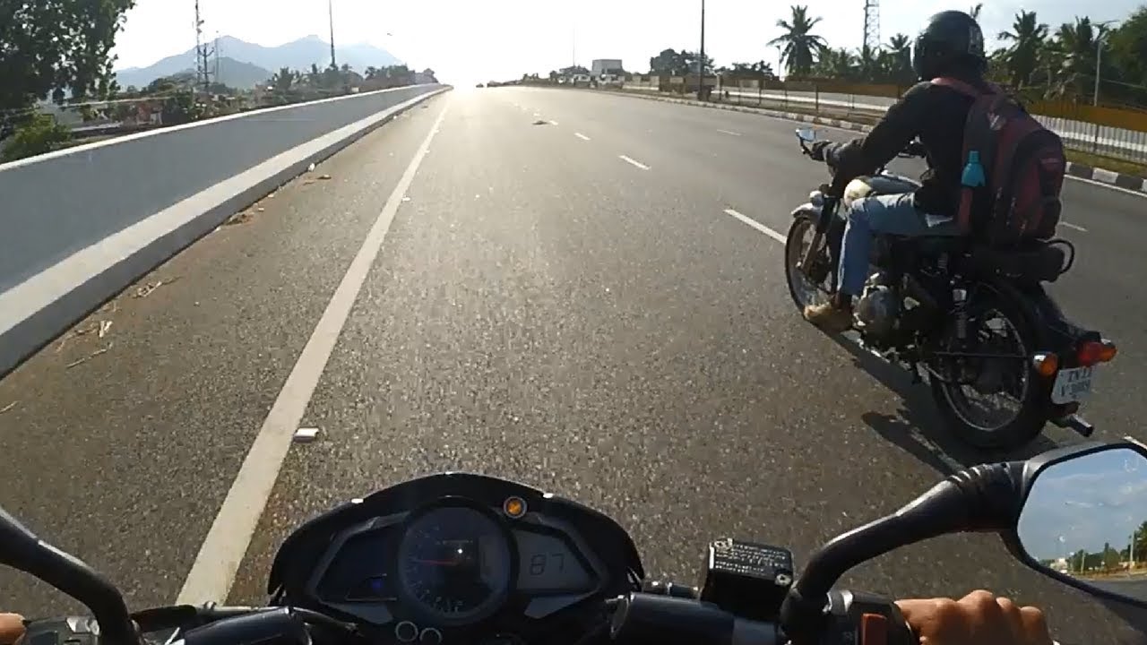 Royal Enfield Bullet 350 vs Pulsar NS 200 - RACE