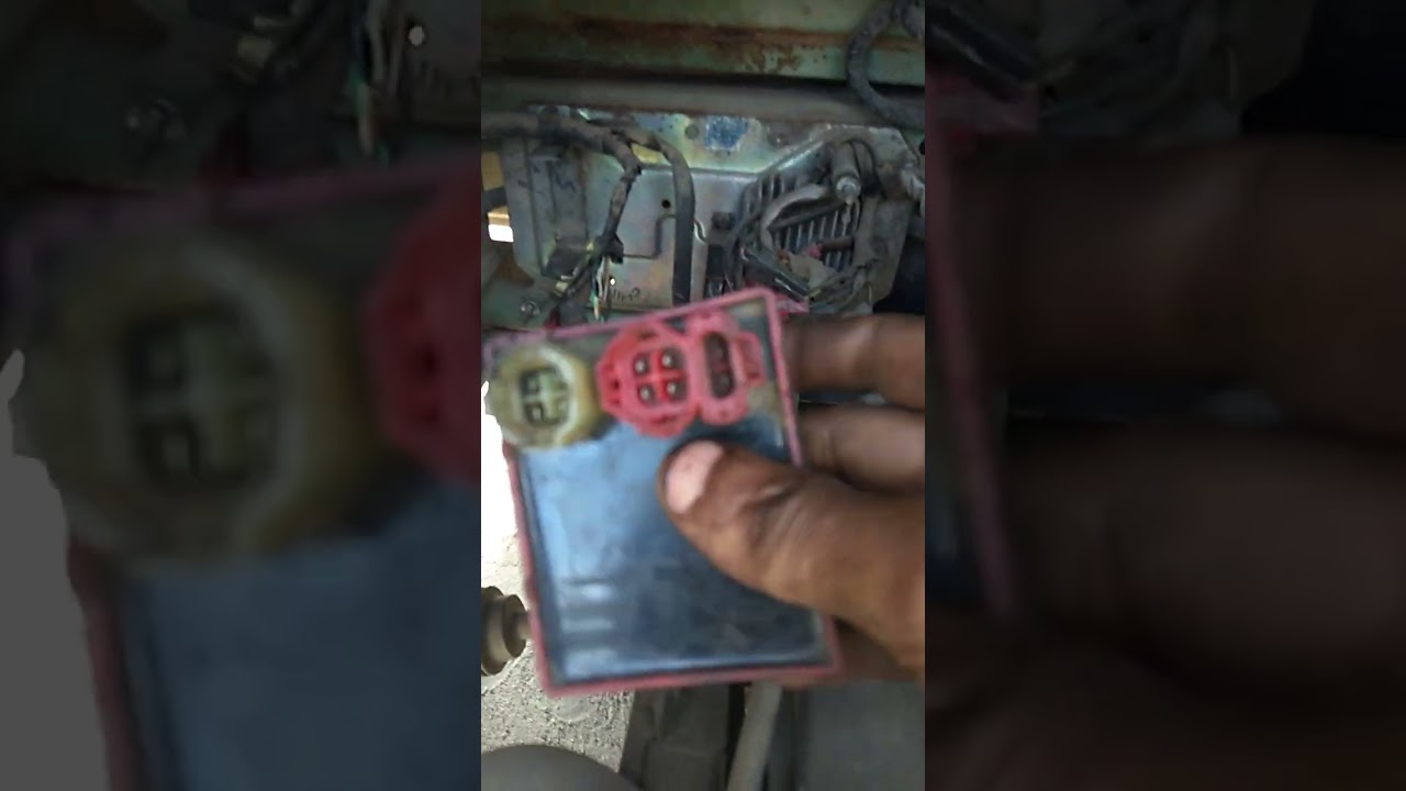 Bajaj Auto BS4 starting trouble video