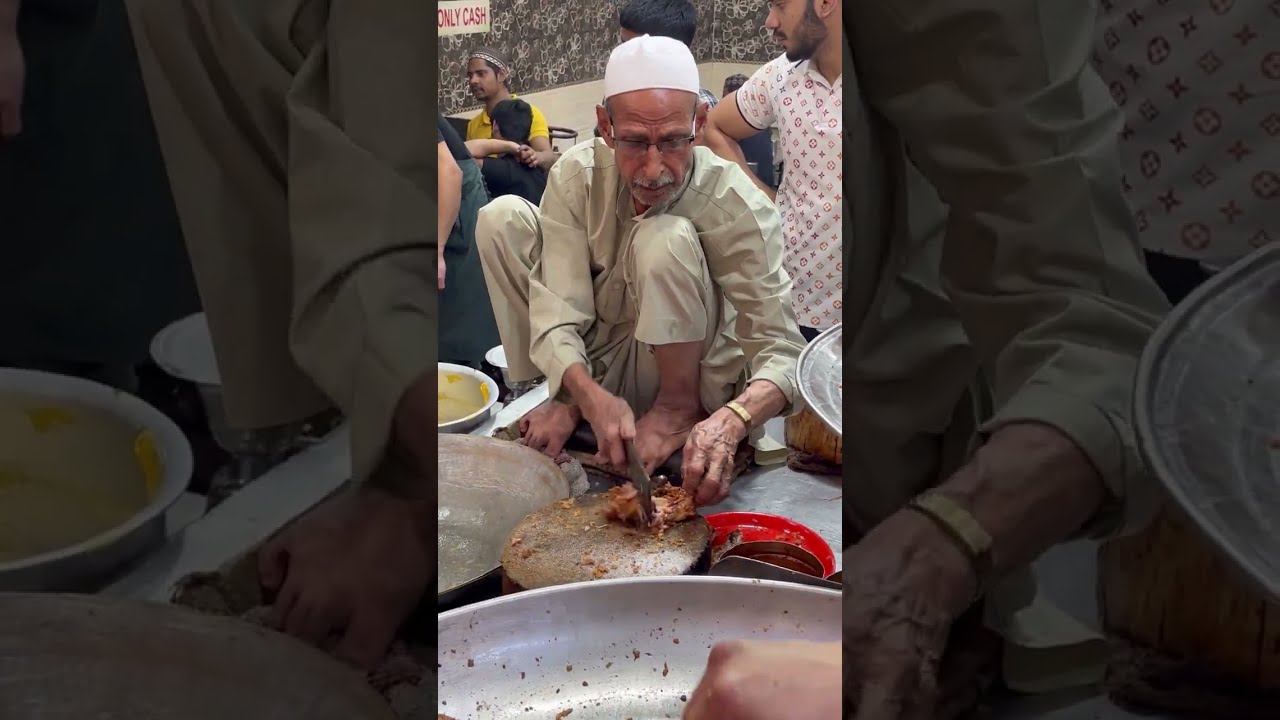 Haji Mohd Hussain's Fried Chicken Of Old Delhi Making at Extreme Level | KFC VS JFC | Indian Food