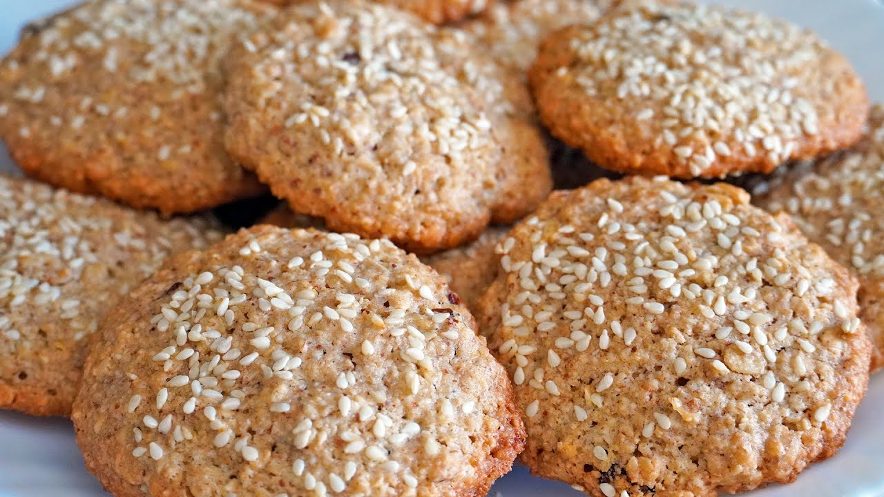 ОВСЯНОЕ ДОМАШНЕЕ ПЕЧЕНЬЕ С ОРЕХАМИ ИЗЮМОМ И ТМИНОМ