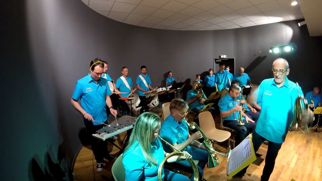 Tempo - Batterie-fanfare l'Epi d'Or
