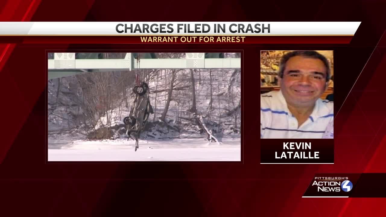 Tractor-trailer driver facing charges in death of missing Fayette County man found in submerged car