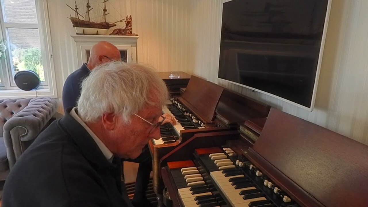 Hakon Blandehoel  and Terje Skarpsno Hammond B3 and C3