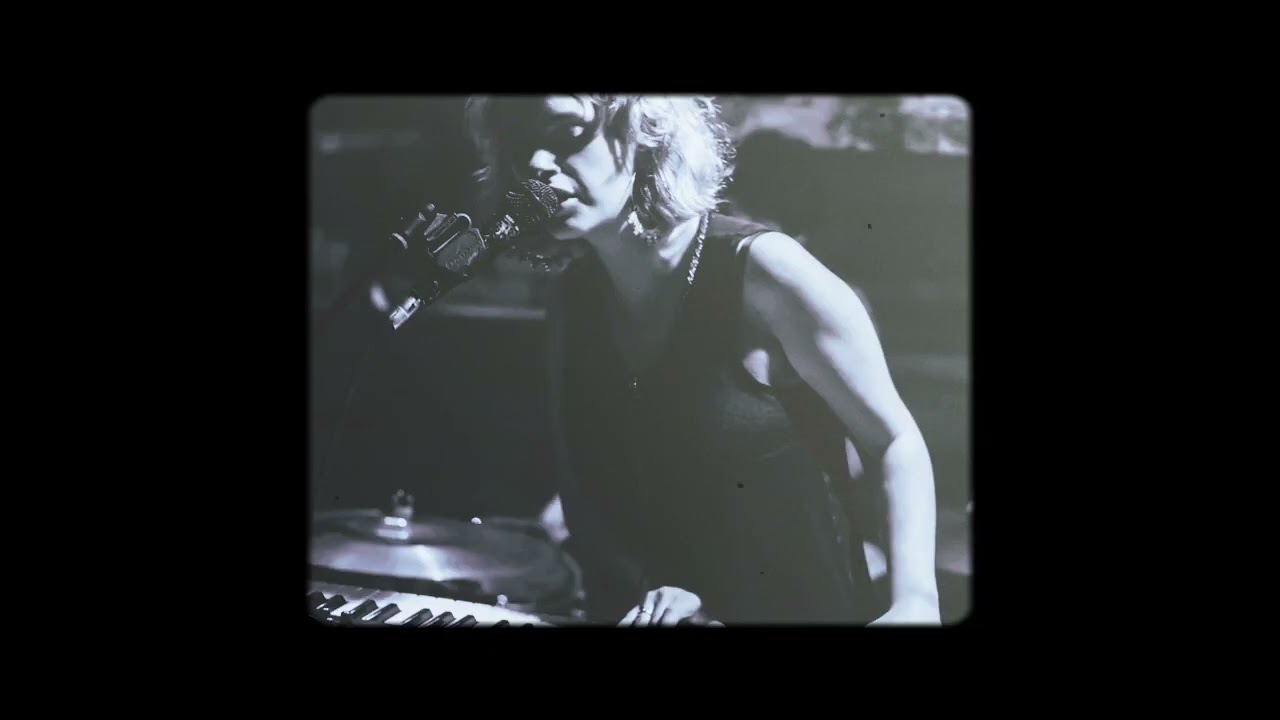 Beatrix Sky Live @ Hollow Earth Radio (2016)