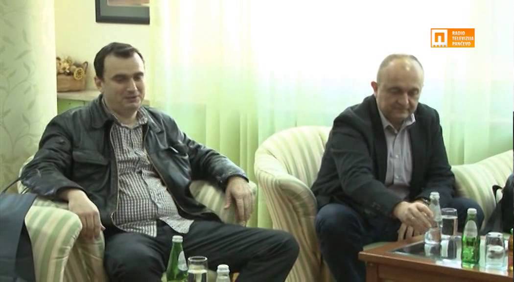 TV Pančevo - Dragan Lacmanović i Dragan Cvijetićanin najbolji policajci u oktobru