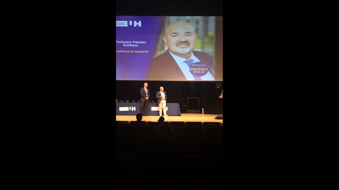 A Londra viene premiato per l'eccellenza nella ricerca il prof. Fabrizio Schifano ma l'Italia.....