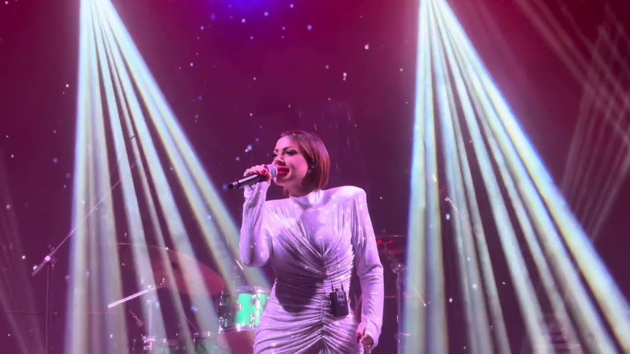 Giusy Attanasio  in concerto al 