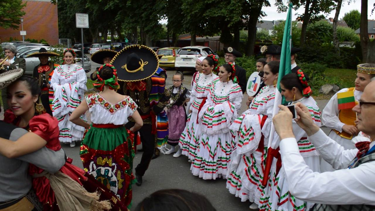 Yaocuauhtli, lo charros y el Mariachi en Alemania!
