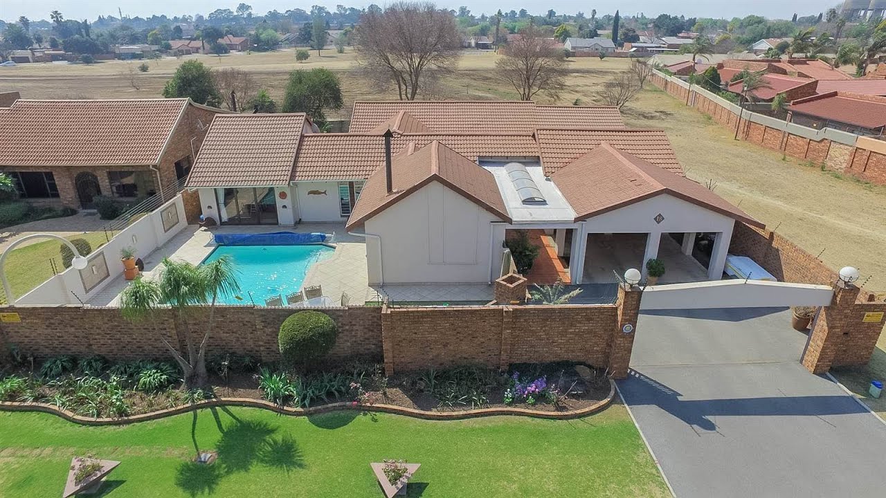 4 Bedroom House for sale in Gauteng | East Rand | Boksburg | Sunward Park |