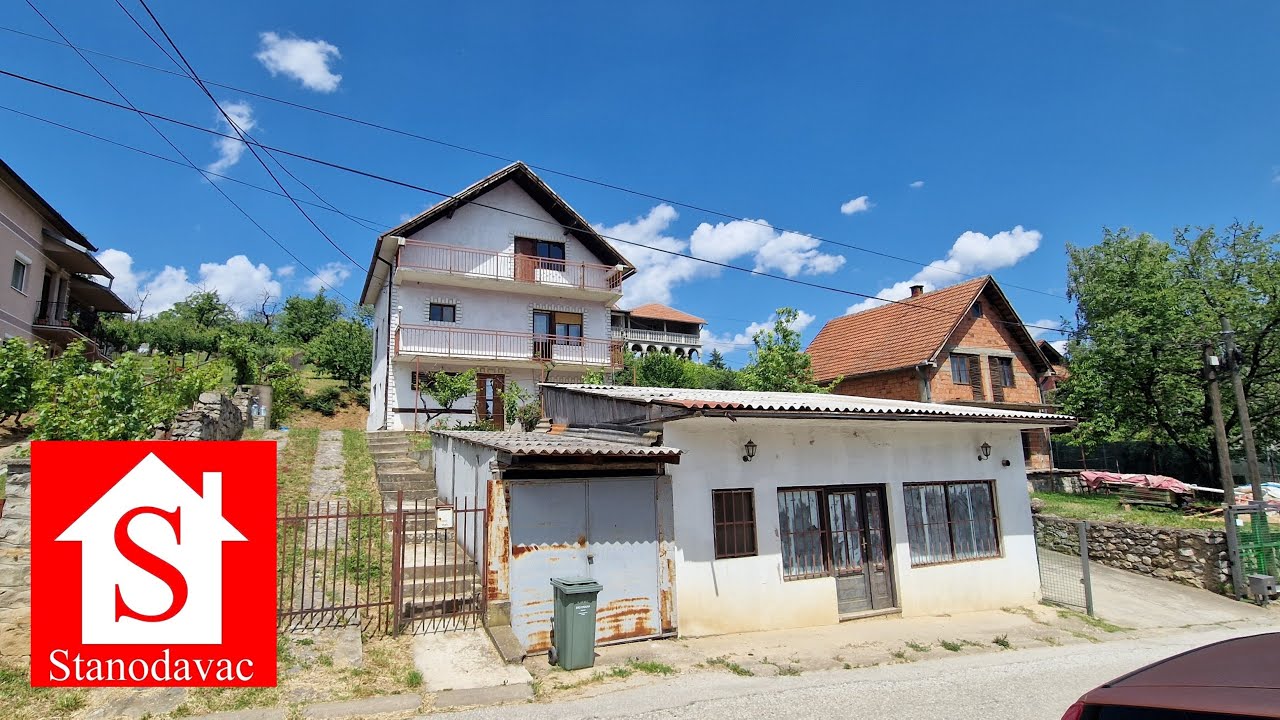 K77 Porodična kuća i lokal