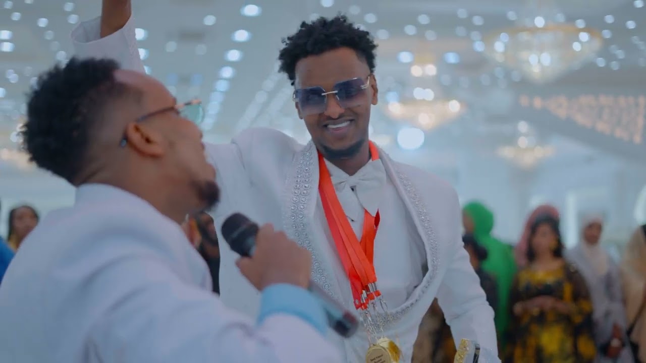 CALI ZAKI HEESTII BILADA SAAXIIBTINIMADA / AROOSKA ABDIJIBAR GACALIYE IYO NICIMA