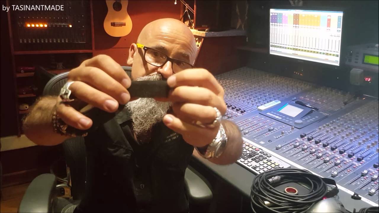 AVVOLGERE E CONSERVARE I CAVI AUDIO