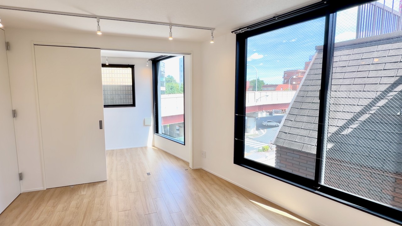 Living in a Light-Flooded Micro Apartment in Tokyo | Brand New Tiny Home Tour