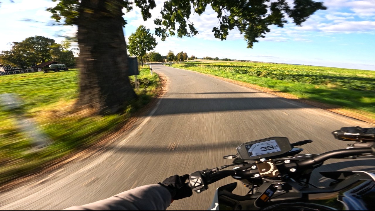 5 Minute Escape... / (no commentary) / KTM 790 Duke POV