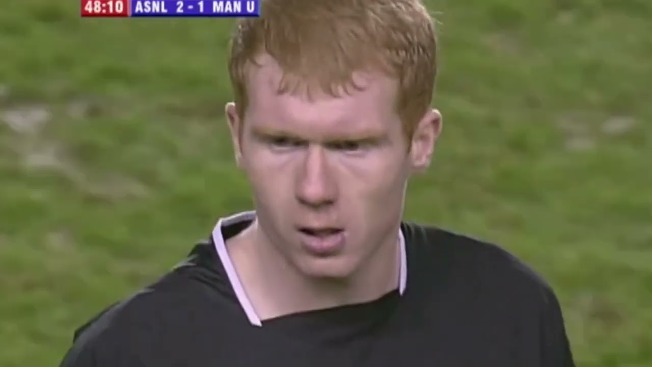 Scholes vs Bergkamp - Tunnel Match at Highbury (February 01, 2005)