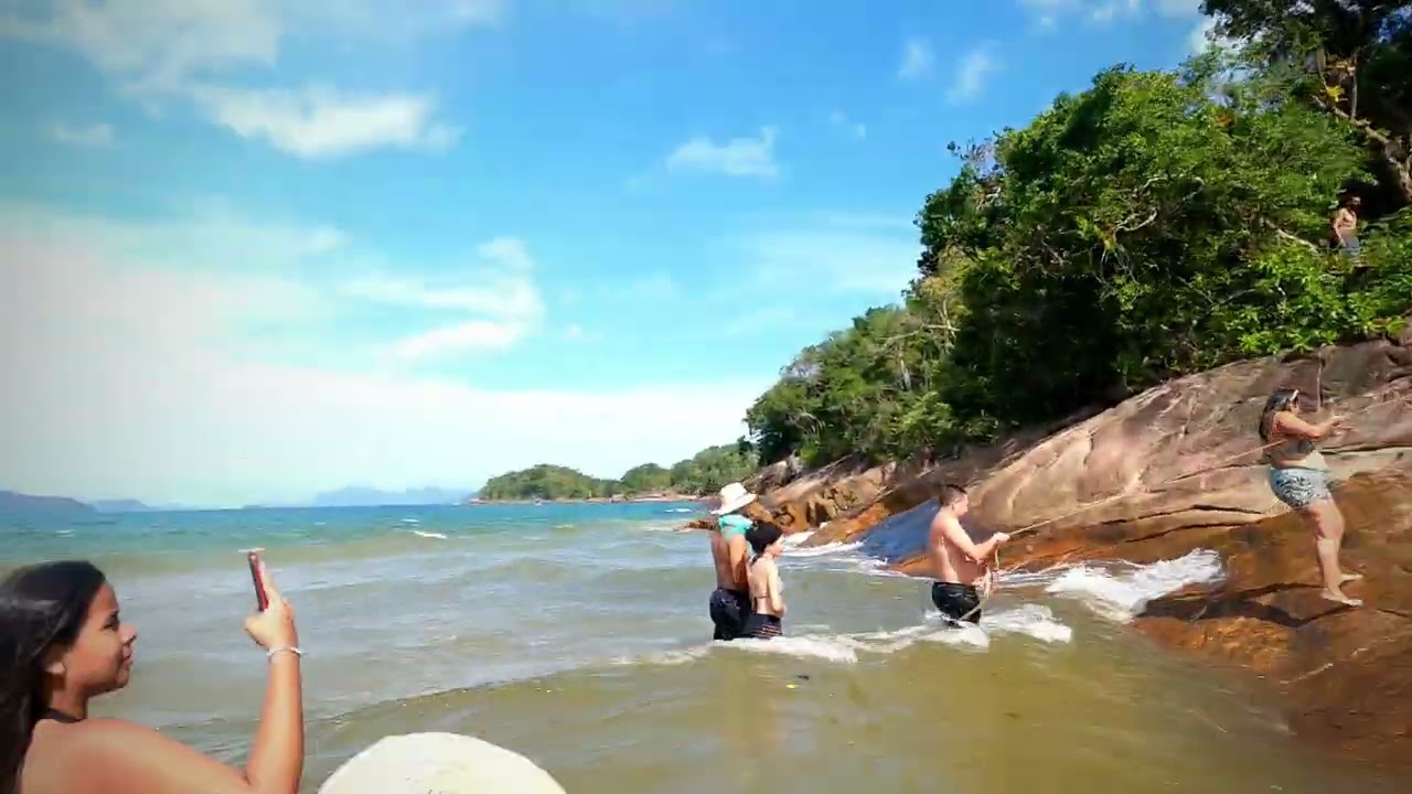 Praia da caçandoca e caçandoquinha! 