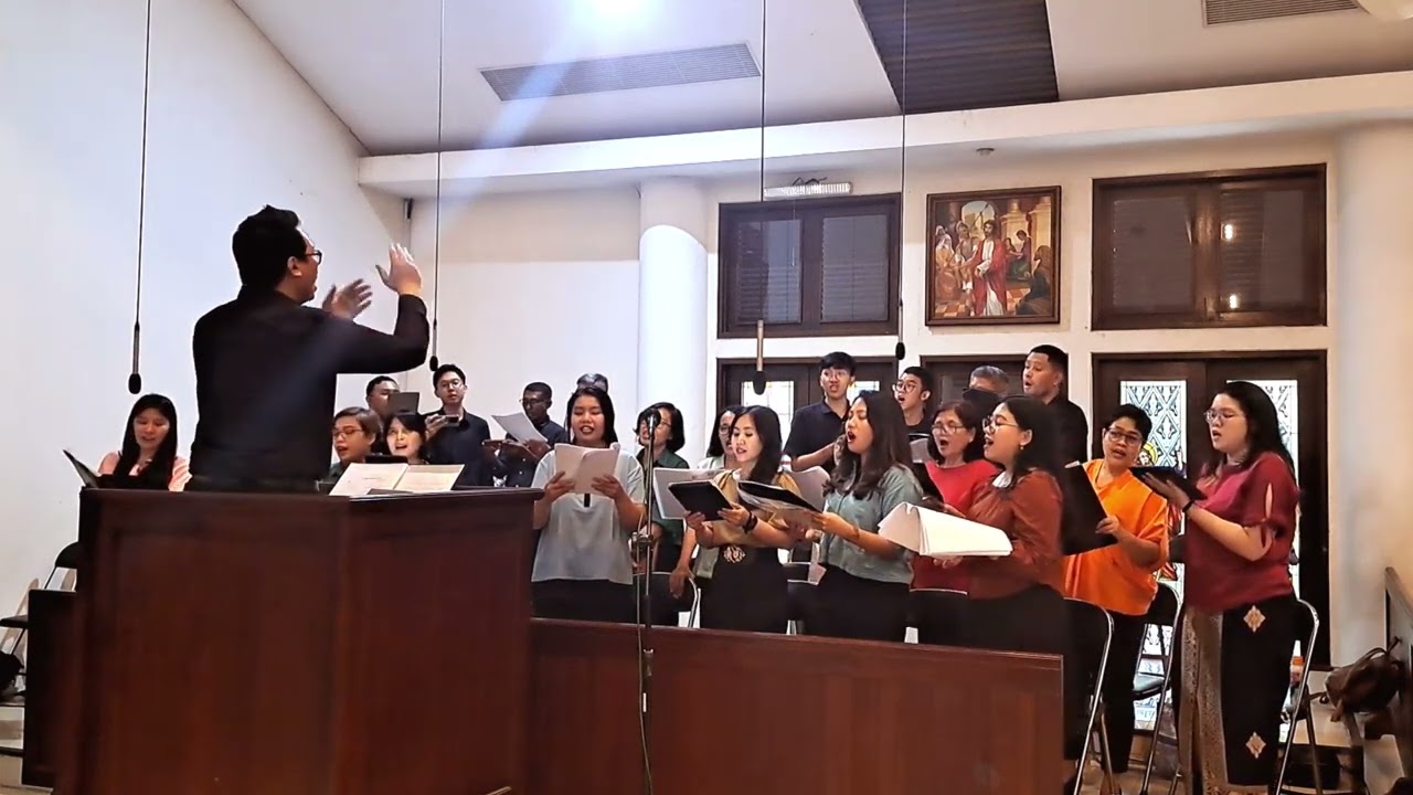 Saint Helena Choir - A Clare Benediction