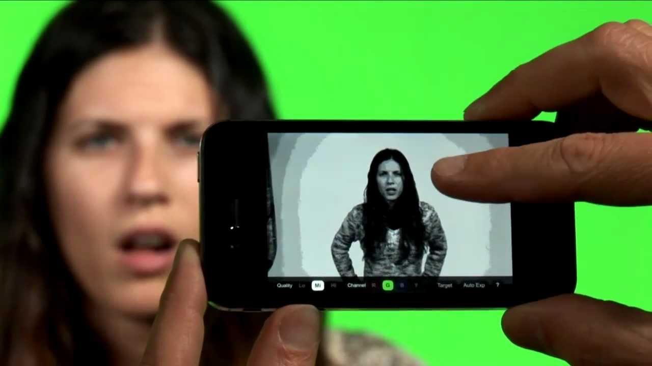 Perfect green screen lighting using Green Screener for iOS and Android