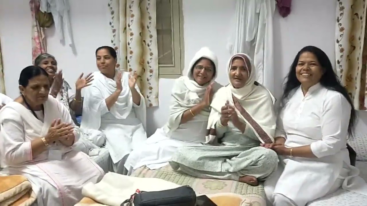 म्हारे अगंना में बरसों हे बाबा की प्यारी किरणे