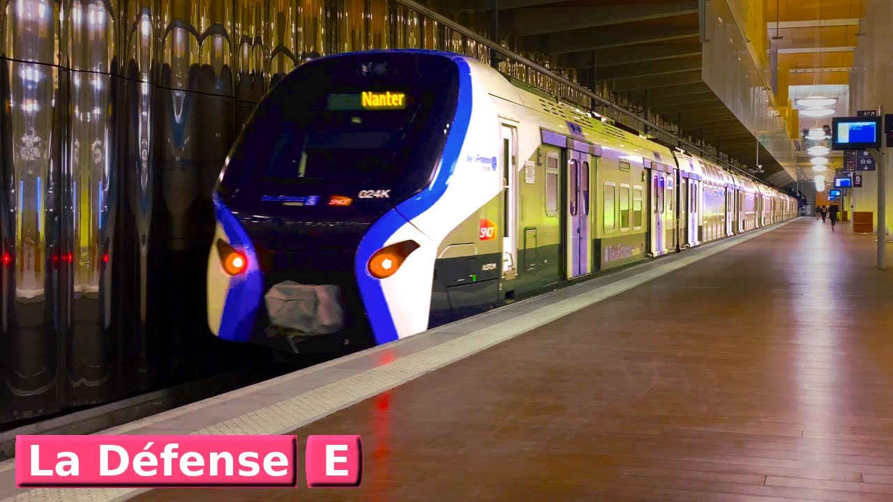 La D&eacute;fense | RER E : Париж ( RATP Z58000 - Z22500 )