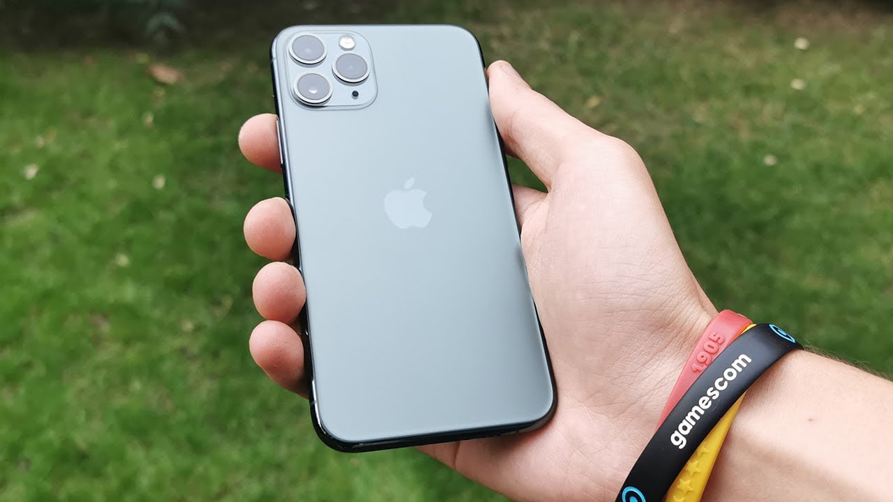 iPhone 11 Pro incelemesi | Geceyi gündüz yapan telefon!