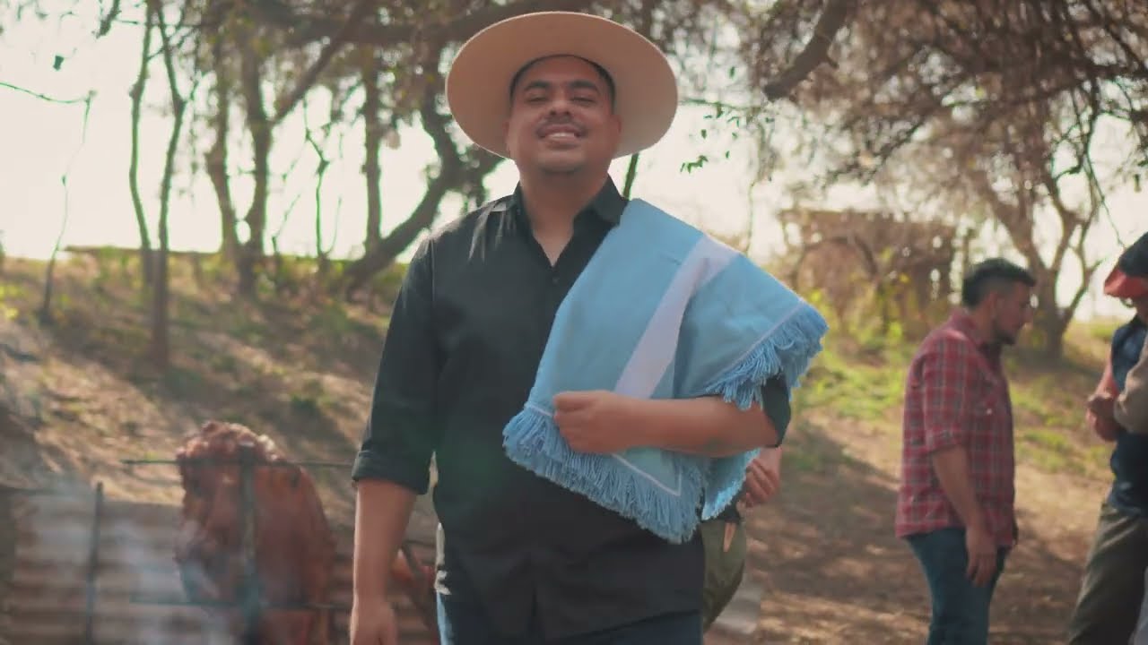 Mat&iacute;as Mendoza y La Sobremesa - Enganchados Parte 1, asado con amigos.
