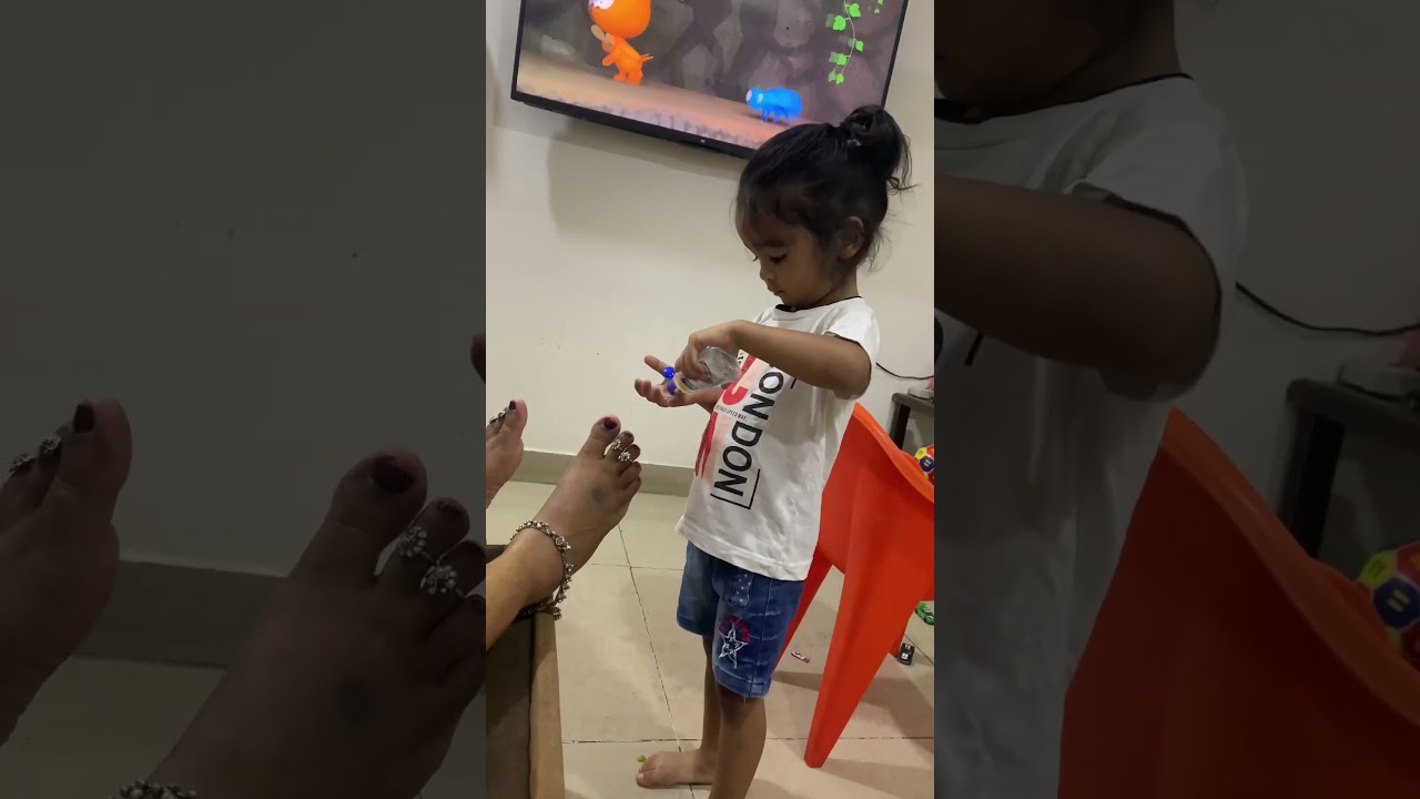 Aj Dadi ka Massage karte h #shorts #babyshorts #Aarush #MoM&Me #viral #viralshorts #massagetherapy