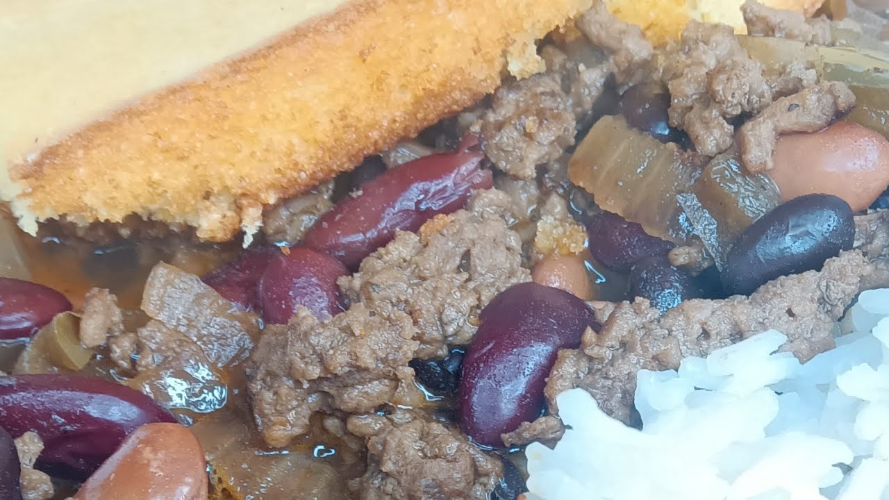 DELICIOUS 3 Bean Chili With Hot Honey Cornbread And White Rice