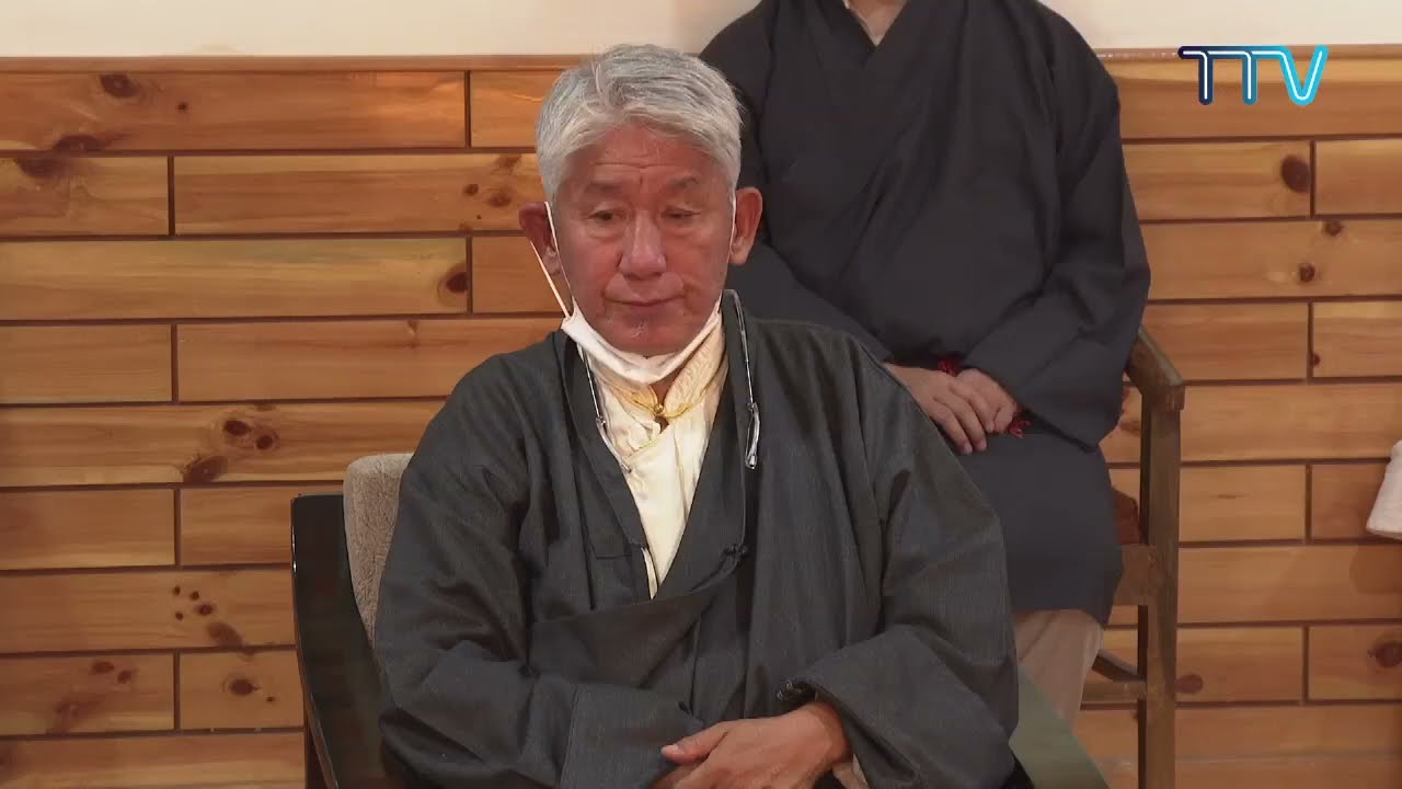 The oath-taking ceremony of Interim Speaker of the 17th Tibetan Parliament-in-Exile