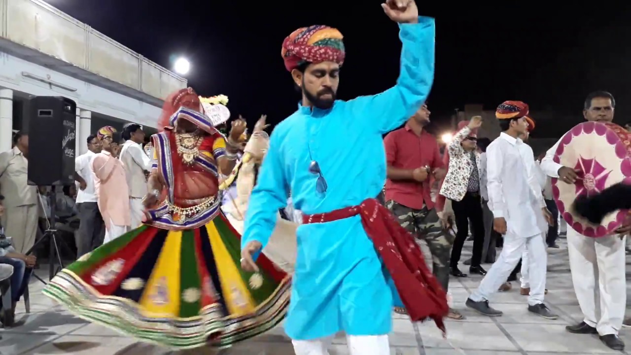 Bidasr chan ki dhamal holi ki masti