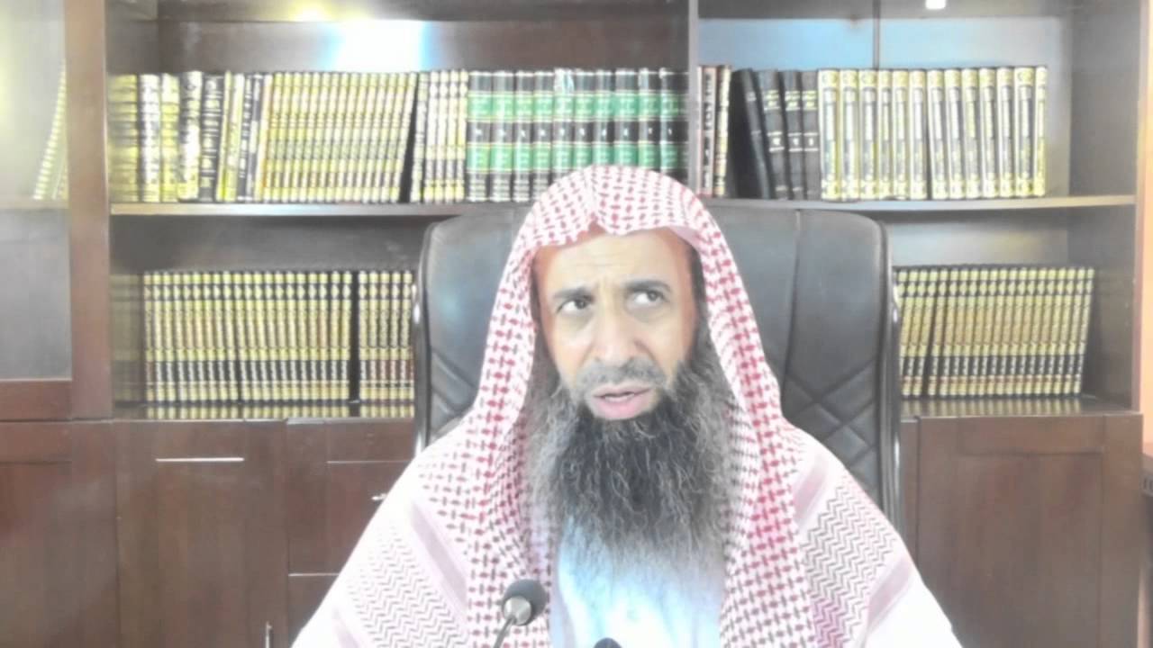 40-3/ حكم لبس الدبلة الذهبية للنساء خارج المنزل