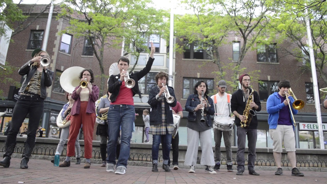 Groove Is In The Heart - Fly By Brass Band - 6/1/2019