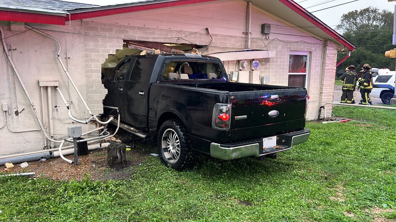 Ford F150 Drives Through a Building!!