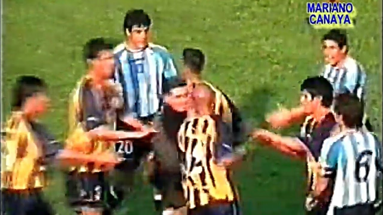 Rosario Central 4 Racing Club 0 -Ap 2002 - Fecha 5