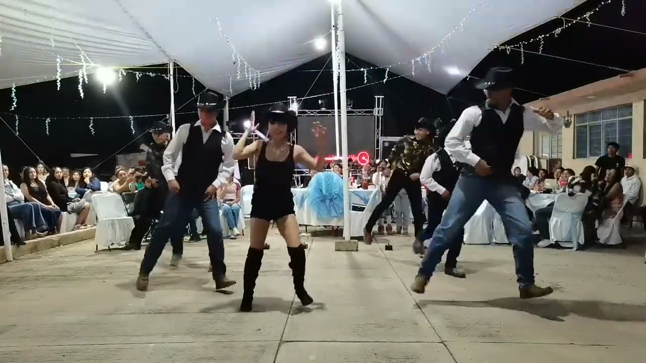 BAILE SORPRESA // 15 AÑOS ASHLEY