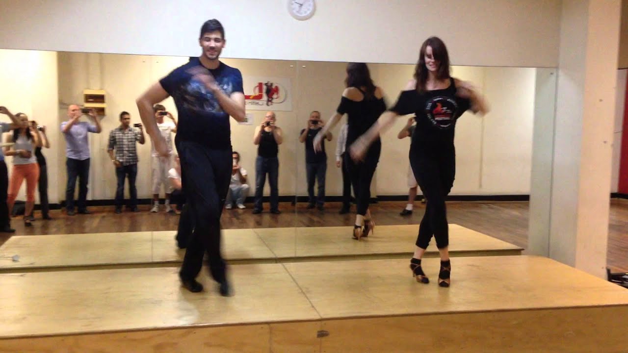 Advanced Salsa Shines #5 - The Knee Sweep