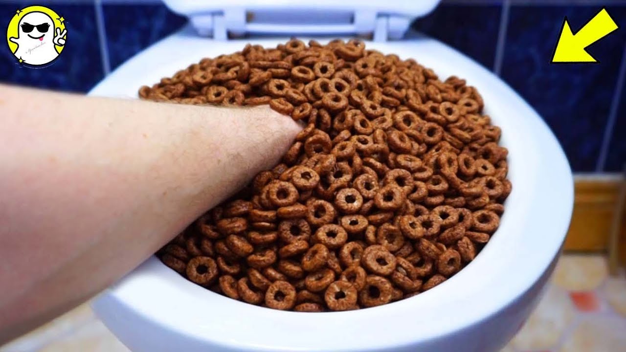 Will it Flush? Lots Of Weetos 🤓