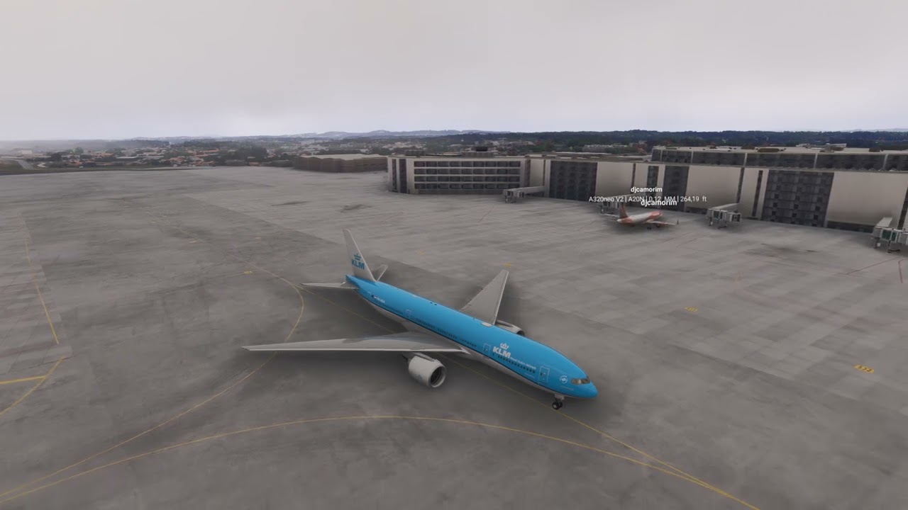 MSFS 2024 Francisco Sa Carneiro Porto, Portugal / GSX / Cabby - Cabin Crew / 41000ft