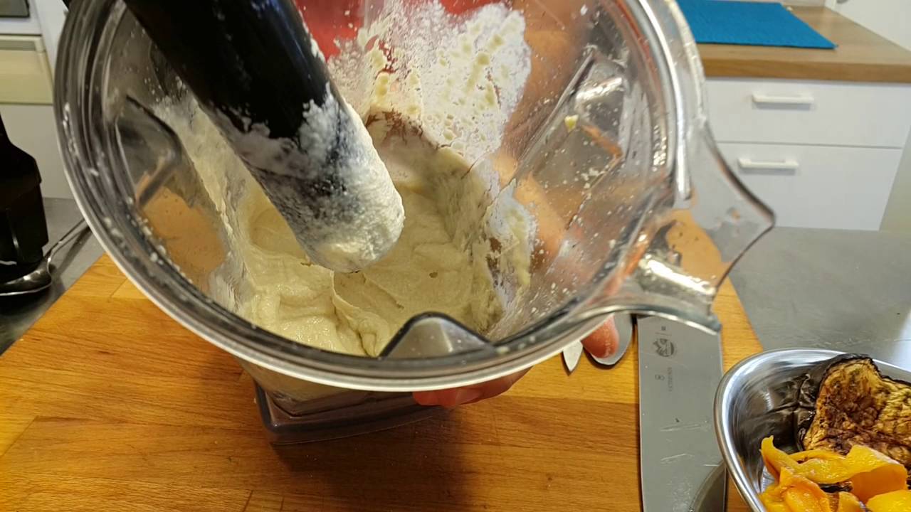 כך מכינים טחינה מהיסוד וכריך ששווה מליון דולר