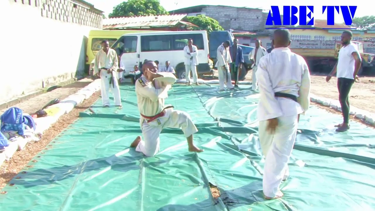 KARATE & JUDO CLUB KAKE DE GRAND MAITRE FRANK BAKUNA