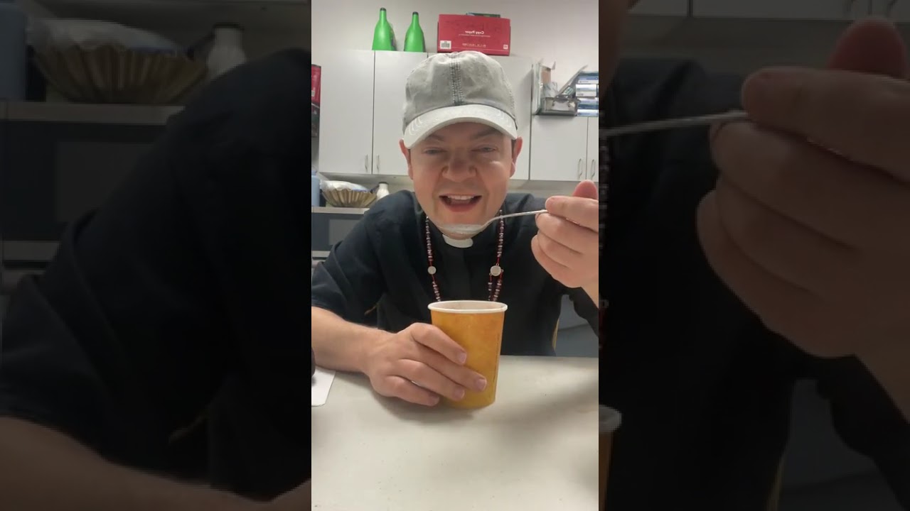 Padre Adam Kotas🔔 Por que digo chistes? Nuevos chistes para que te orines de la risa 🤣 😂! 