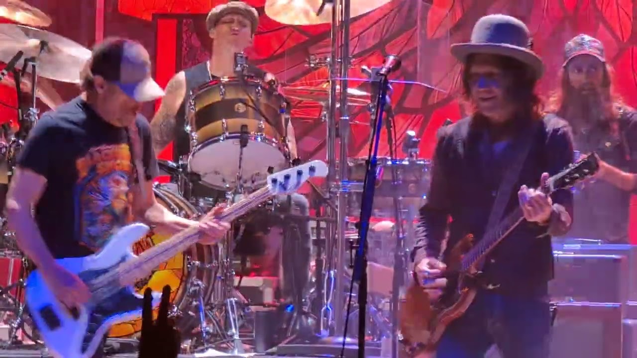 BlackBerry Smoke w/ Jason Newsted - Children of the Grave (Black Sabbath cover) 11-13-25 Ithaca, NY