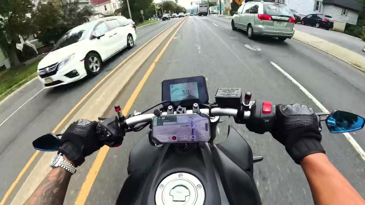 Camino al trabajo en mi Yamaha MT-07 🏍 | Escape Black Widow 🔥 (Puro Sonido)