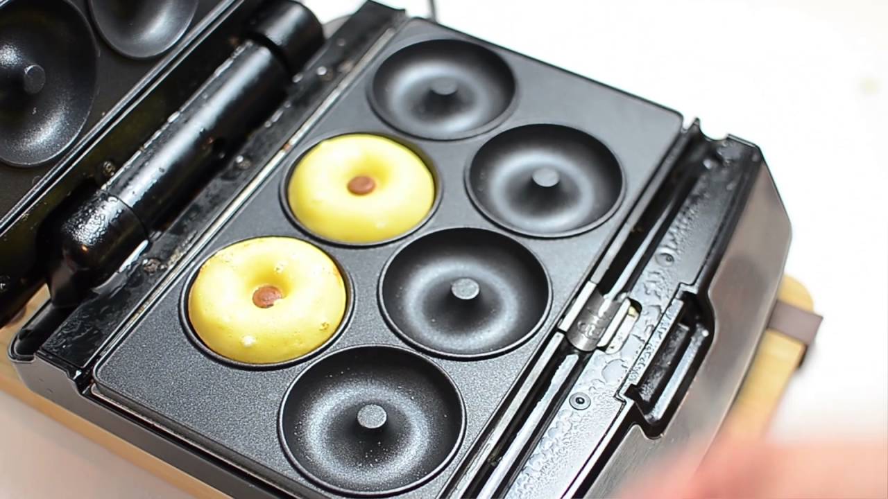Rezept: Mini Donuts mit der Tefal Snack Collection! / andysparkles