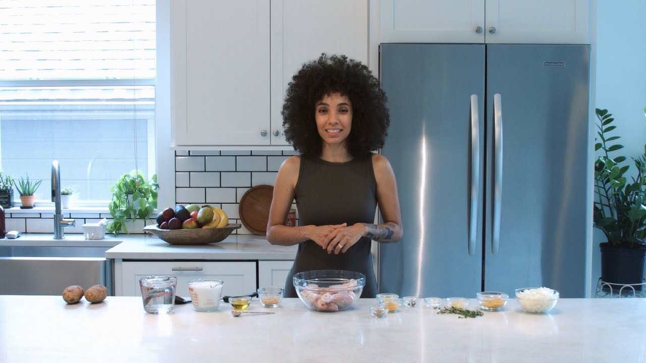 Nikisha Shows you How to Make Her Version Jamaican Curry Chicken (Instagram @nikishariley)