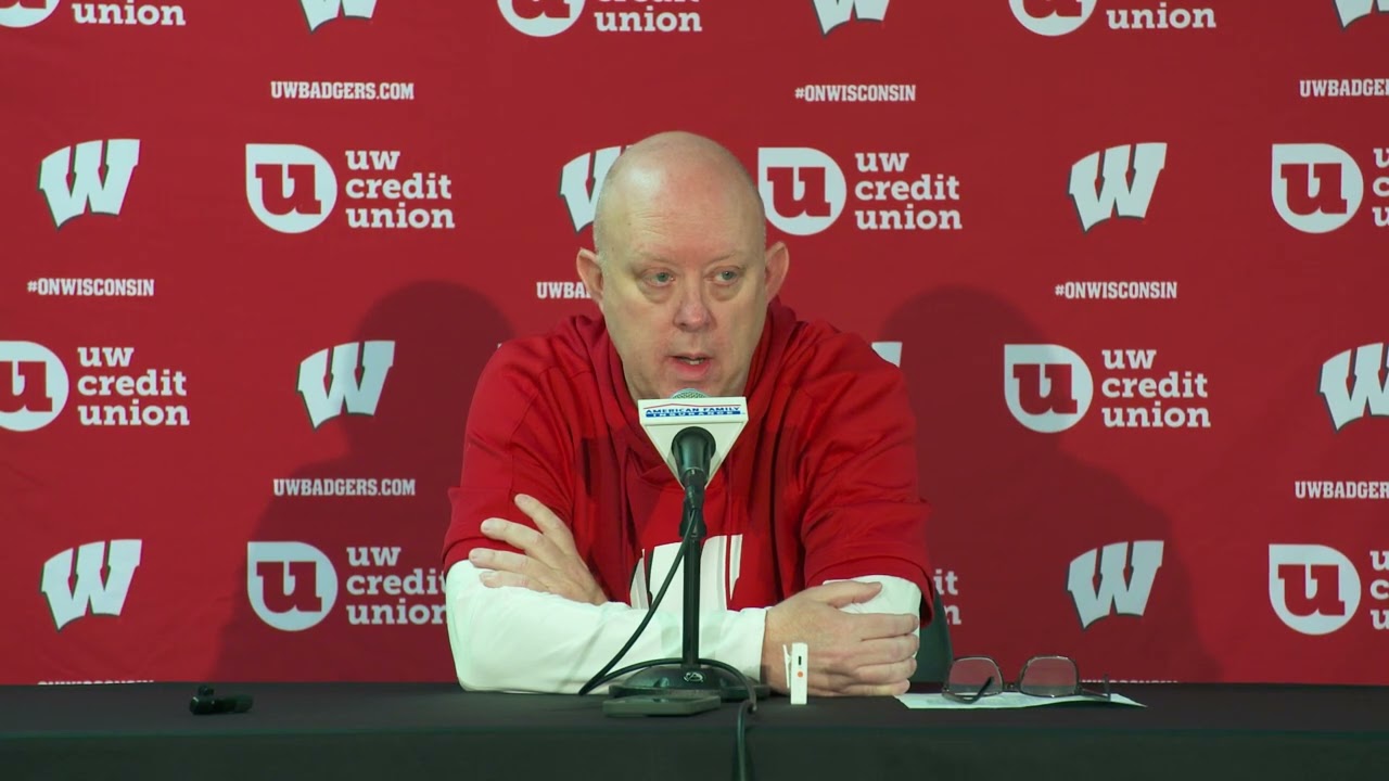 Kelly Sheffield Weekly Media Conference || Wisconsin Volleyball || Nov 17, 2025