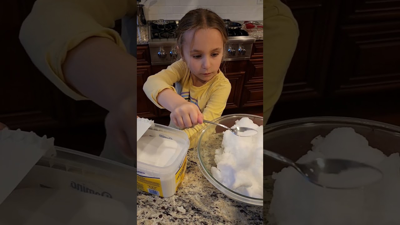 ❄️ SNOW-cream | Kid Chef Scarlet