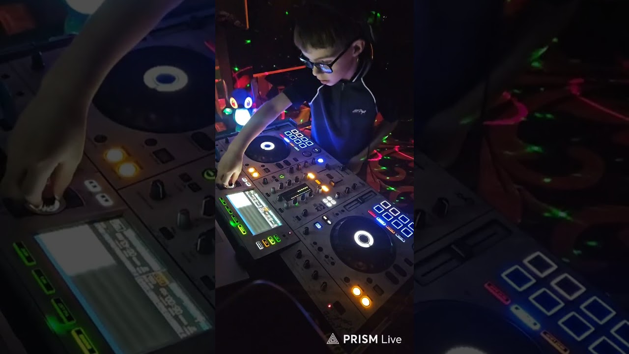 DJ Jax for the massive DKR 4th birthday bash 🔥🔥🔥💚
