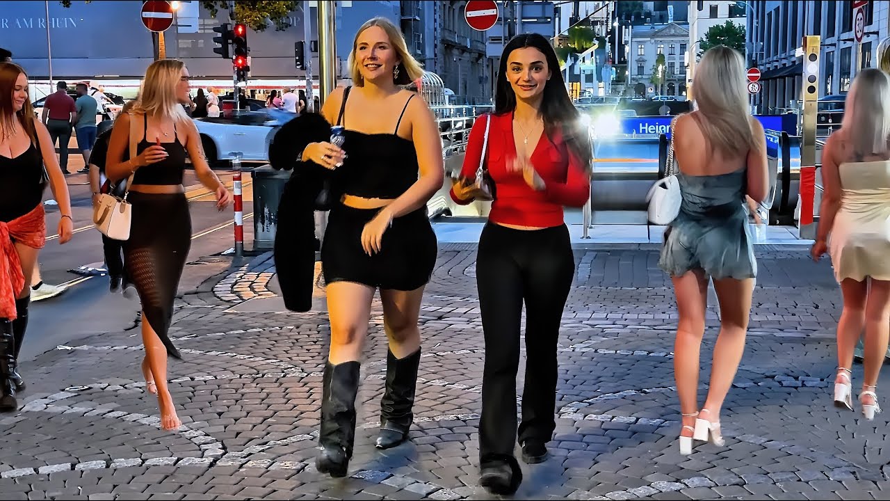 DÜSSELDORF NIGHTLIFE / Wonderful weekend, girls heat up the city at midnight #germanytourism in  4K