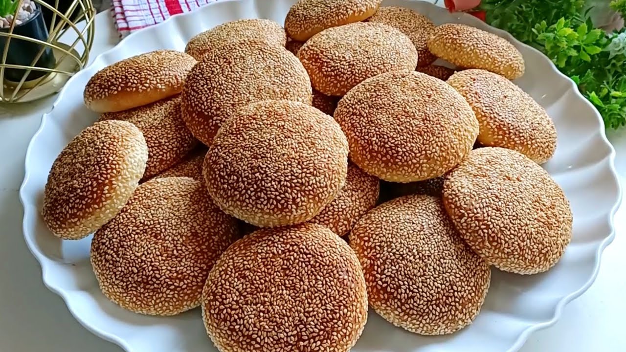 بماء ودقيق❗اعمليها بسرعه الصاروخ ❗قرص الافران بالسمسم❗ليه تشتريها لما تقدري تعمليها بأقل التكاليف